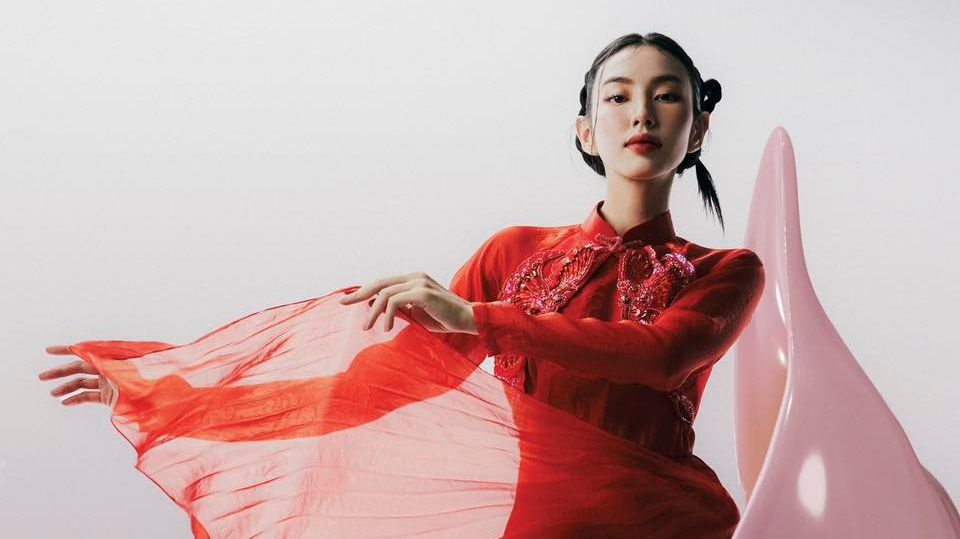 Hoa hậu Thùy Tiên tiết lộ ý nghĩa đằng sau bộ ảnh đón tuổi 26: Dân mạng tấm tắc khen ngợi