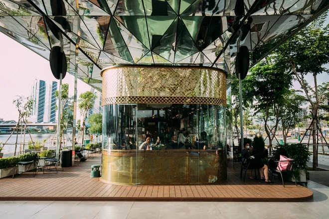 Starbucks WaterBus Thủ Thiêm