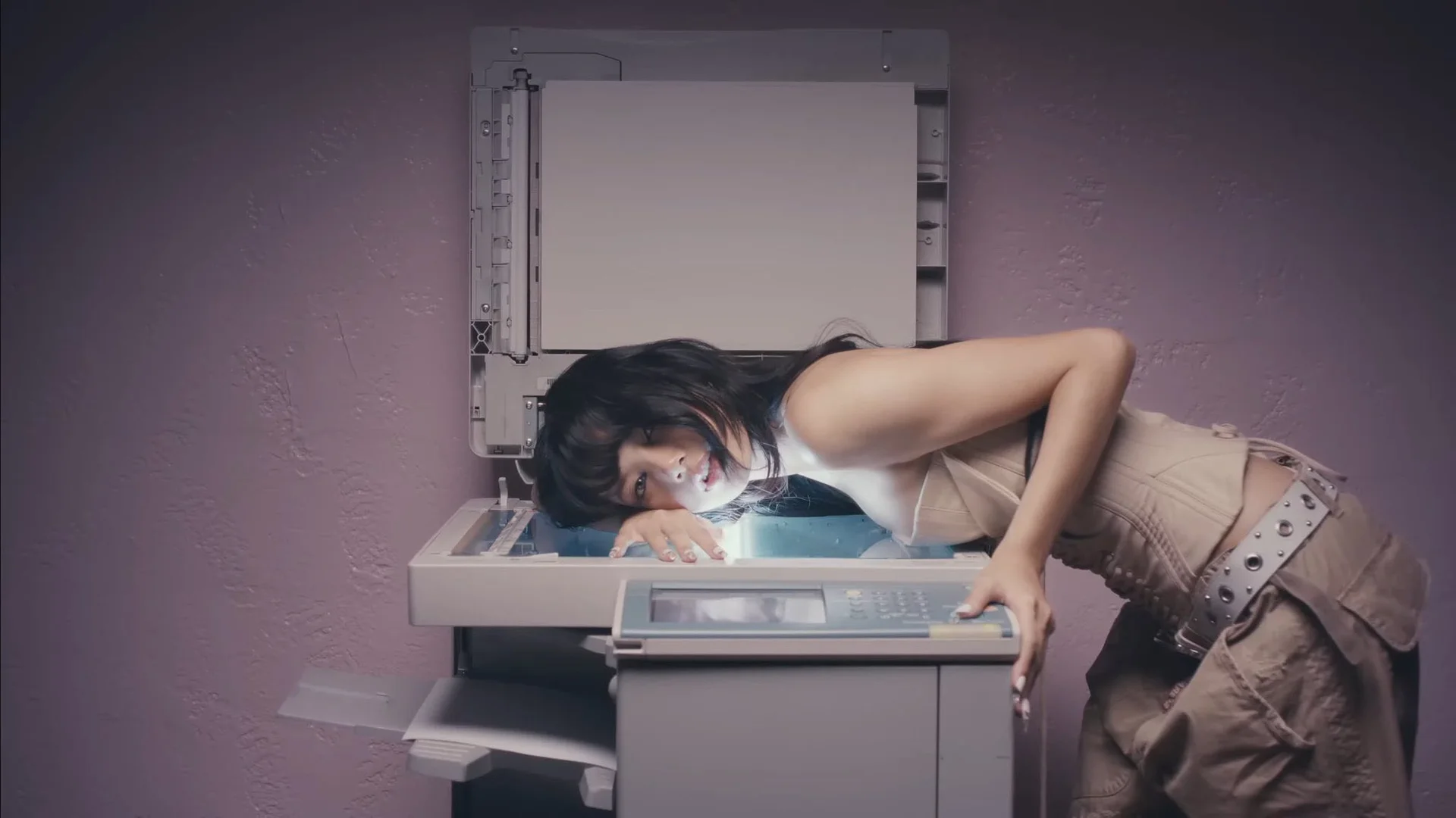 MV New Woman