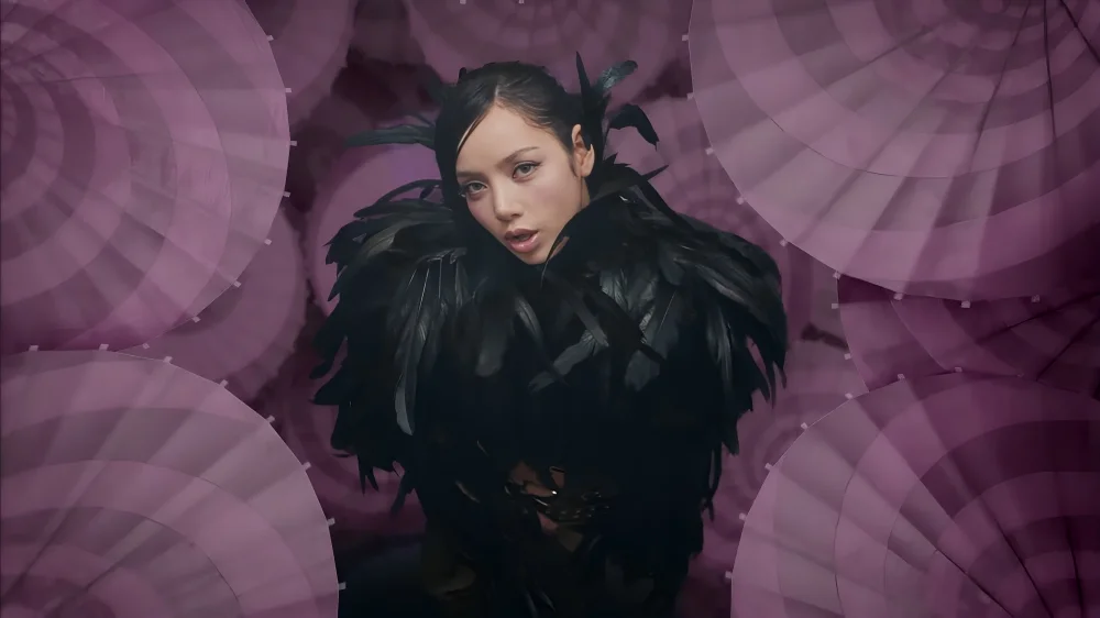 MV New Woman
