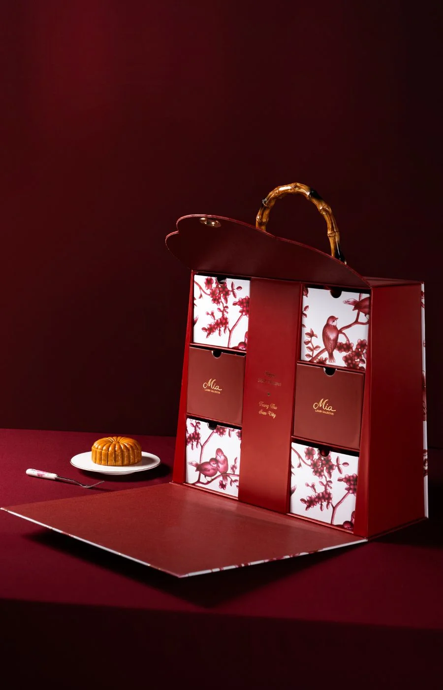 Thị trường bánh trung thu cao cấp 2024: xa hoa về chất lượng, tăng trưởng về số lượng