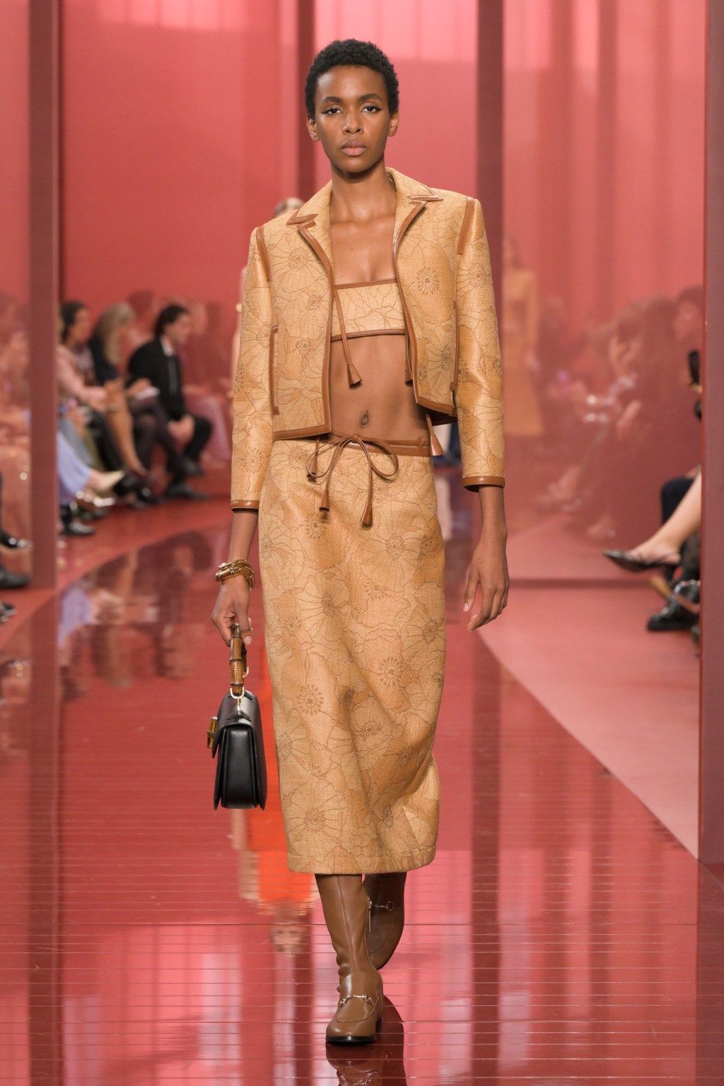 BST mới của Gucci