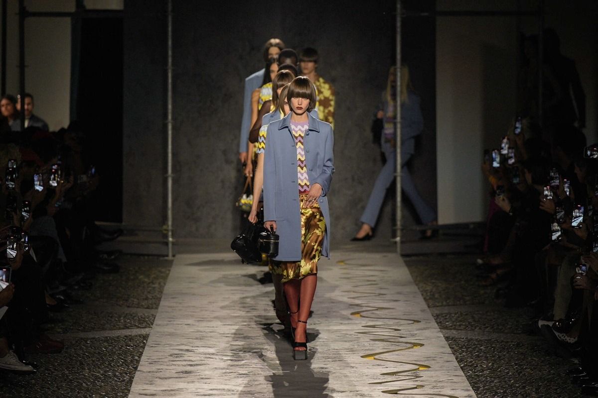 BST mới của Versace