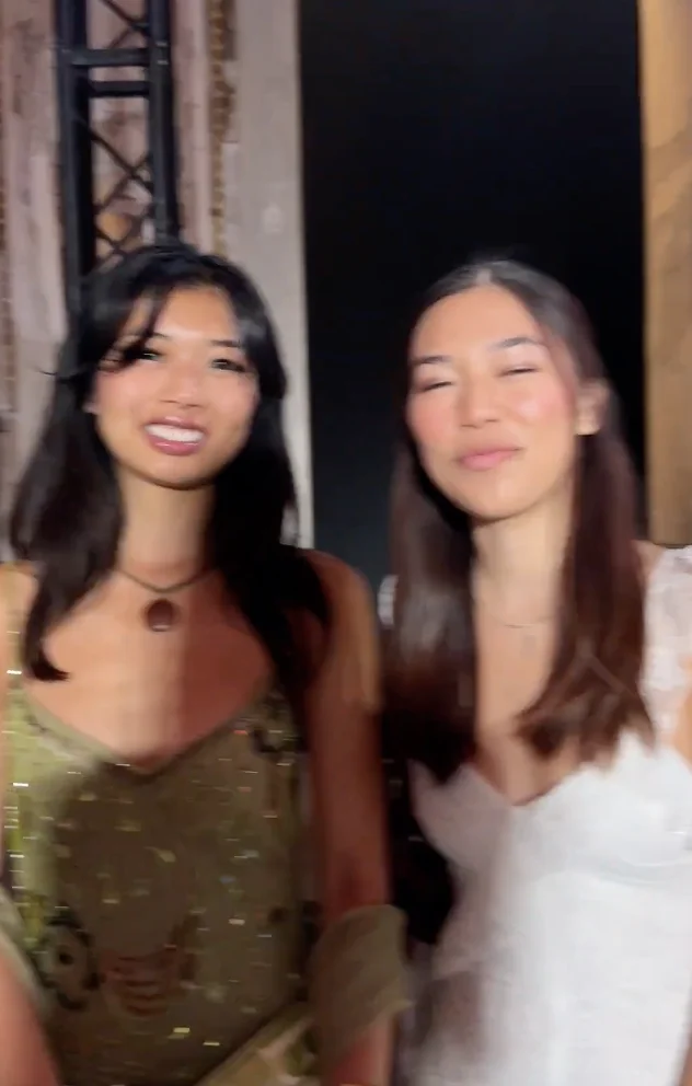 Lần đầu tiên có NTK Gen Z Việt làm runway show ở Milan Fashion Week được Anna Wintour khen, khách mời cũng toàn người cool