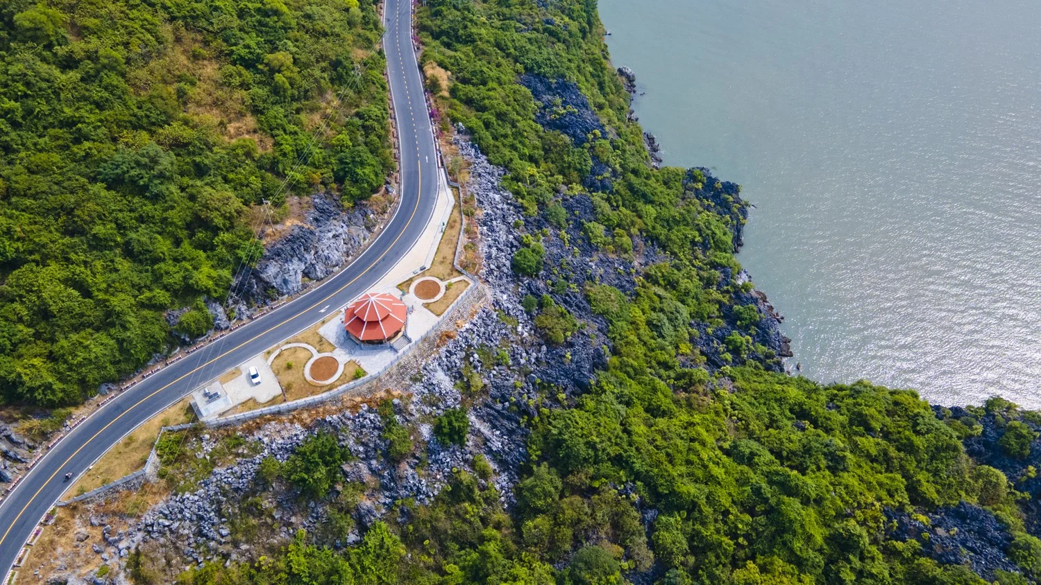 Cung đường ven biển đẹp