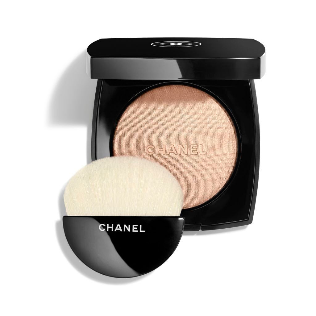poudre-lumiere-illuminating-powder.P130410.jpg
