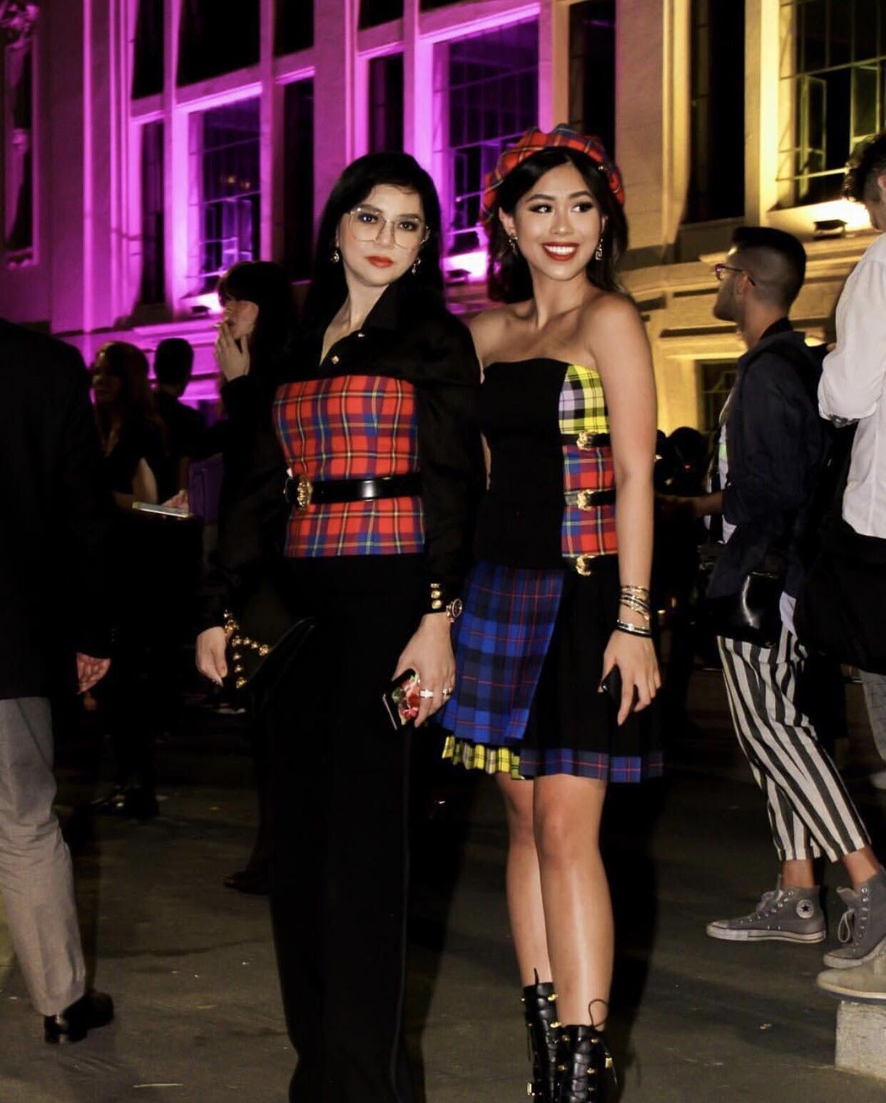 versace-1538323021911185660389.jpg