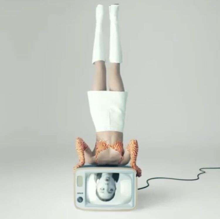 ariana grande
