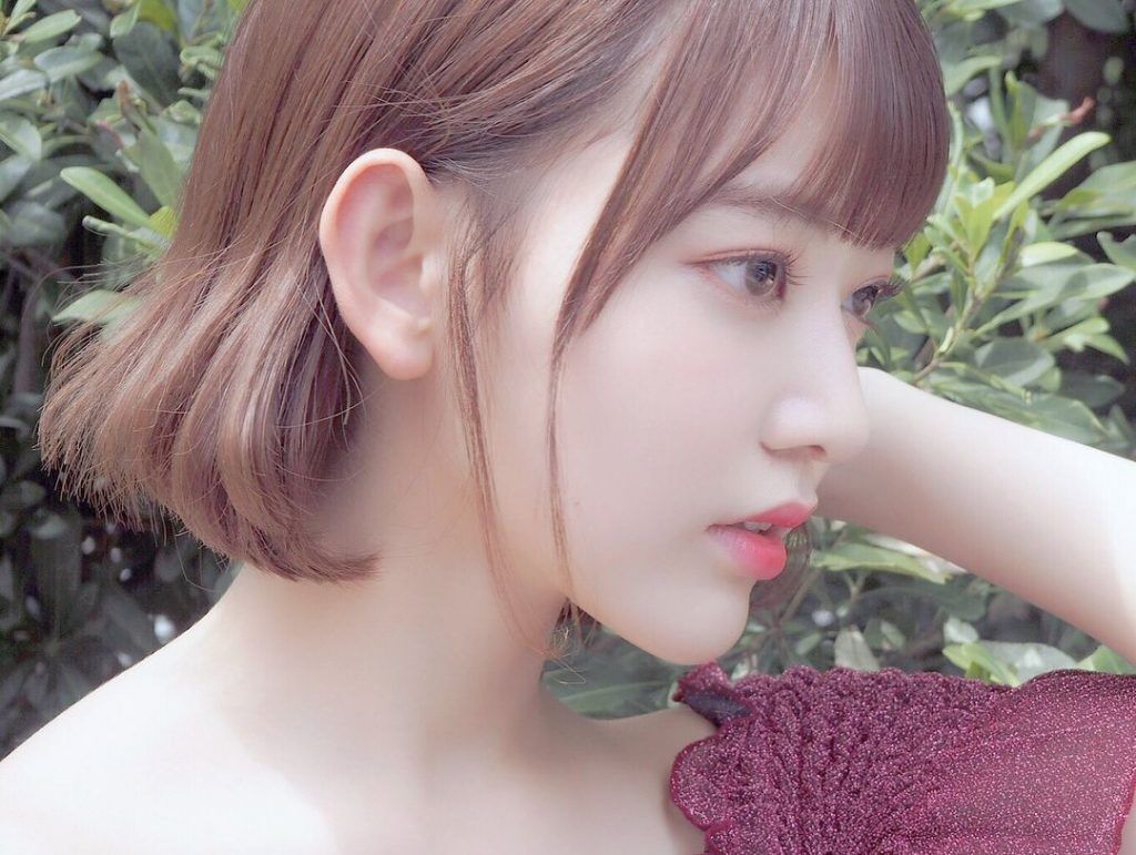 tóc ngắn uốn phồng như sakura