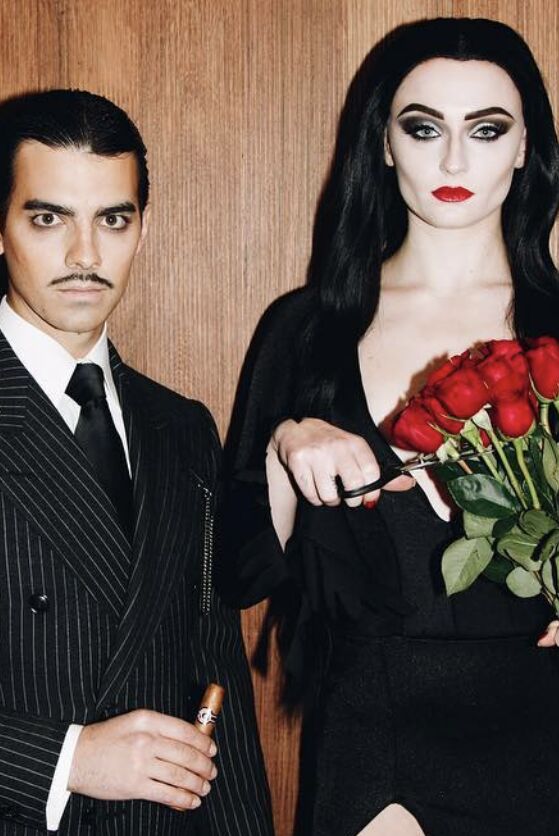 joe_jonas_and_sophie_turne