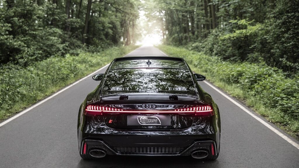Chiêm ngưỡng Audi RS7 2021 Sportback có gì chất?