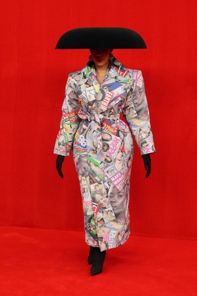 Balenciaga show PFW SS22