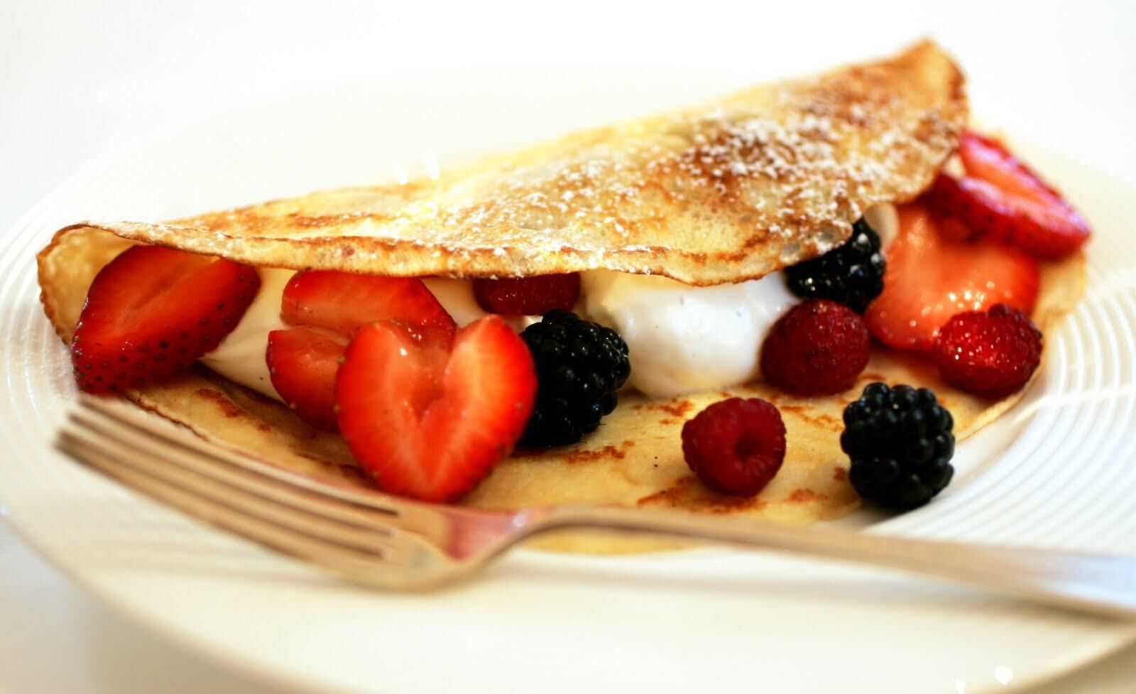 Học làm bánh crepe nhân trái cây kiểu Pháp chiêu đãi cả gia đình đêm Giáng  sinh - BlogAnChoi