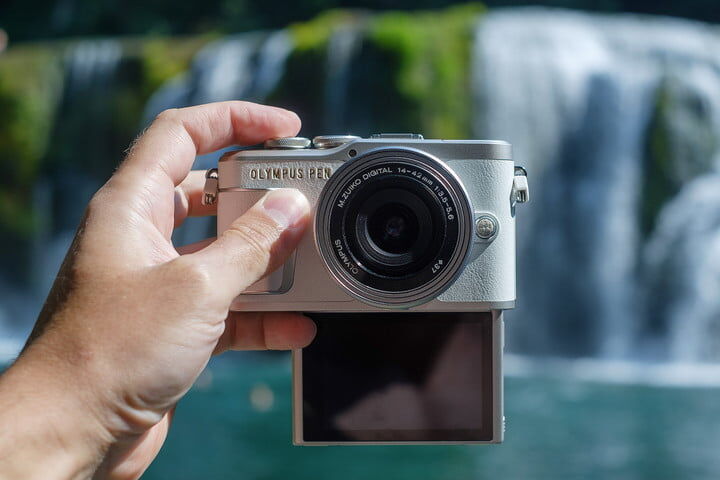 Olympus PEN E-PL9