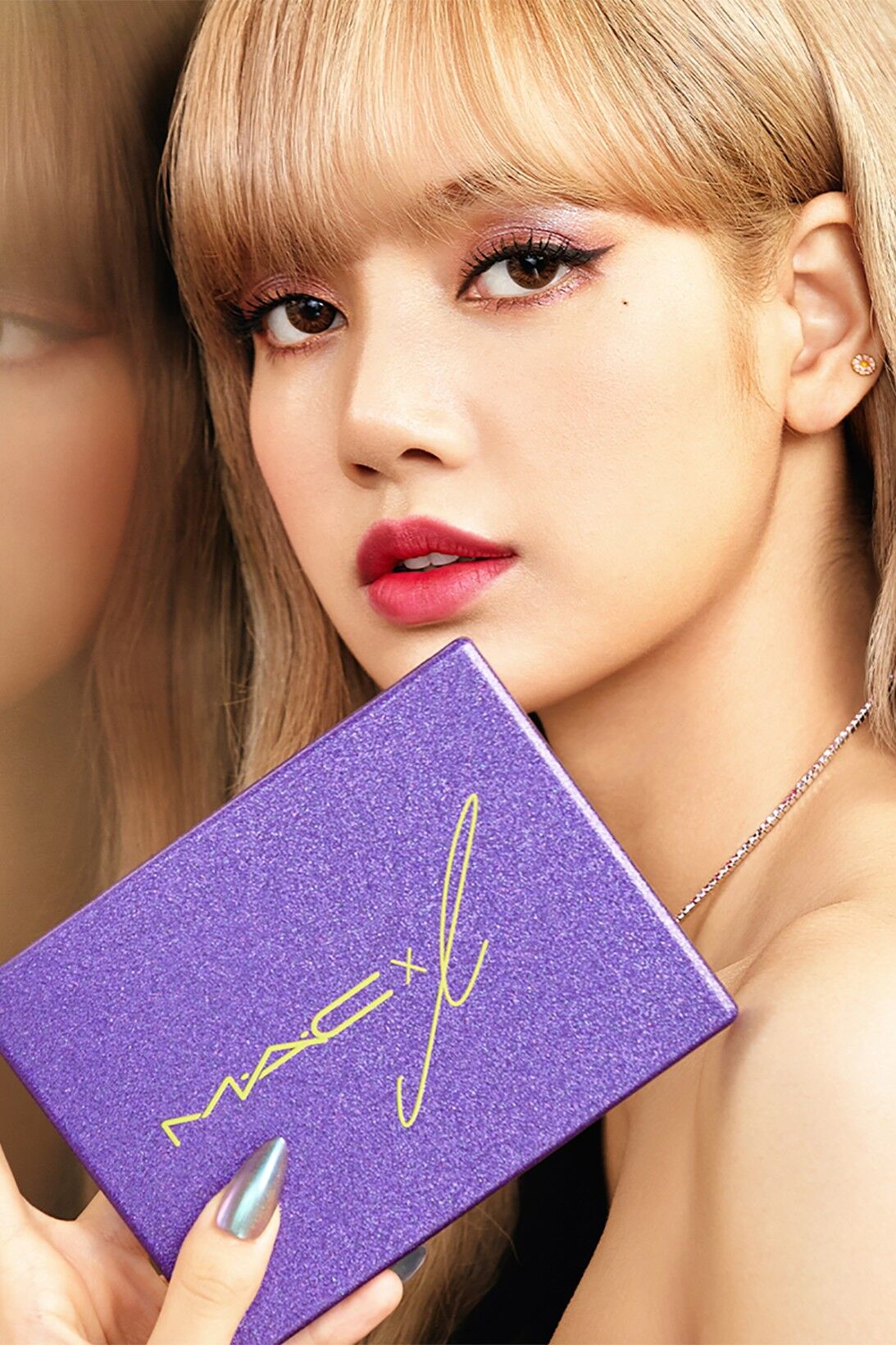 Lisa x MAC