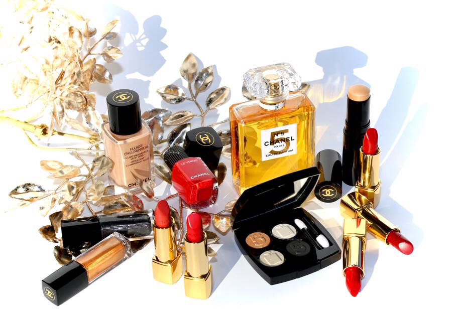 Chanel N5 Holiday 2021 - bộ sưu tập dành riêng cho mùa lễ hội nhân kỉ niệm đặc biệt của thương hiệu