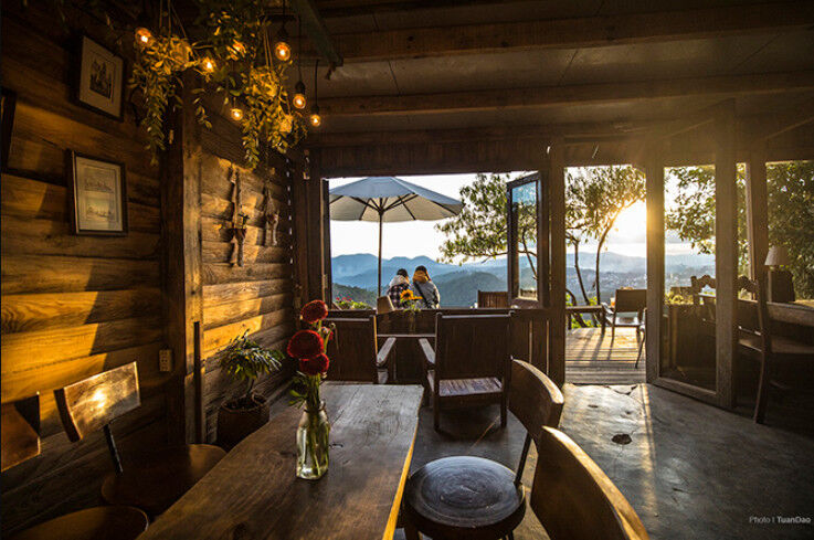 Mê đắm buổi hoàng hôn tím lịm ở Cheo Veooo Café Đà Lạt | Ladalat Hotel