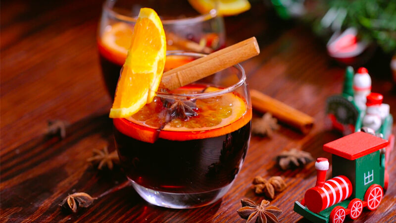 Cách làm rượu vang nóng Gluhwein nhâm nhi cùng gia dình dịp Giáng sinh