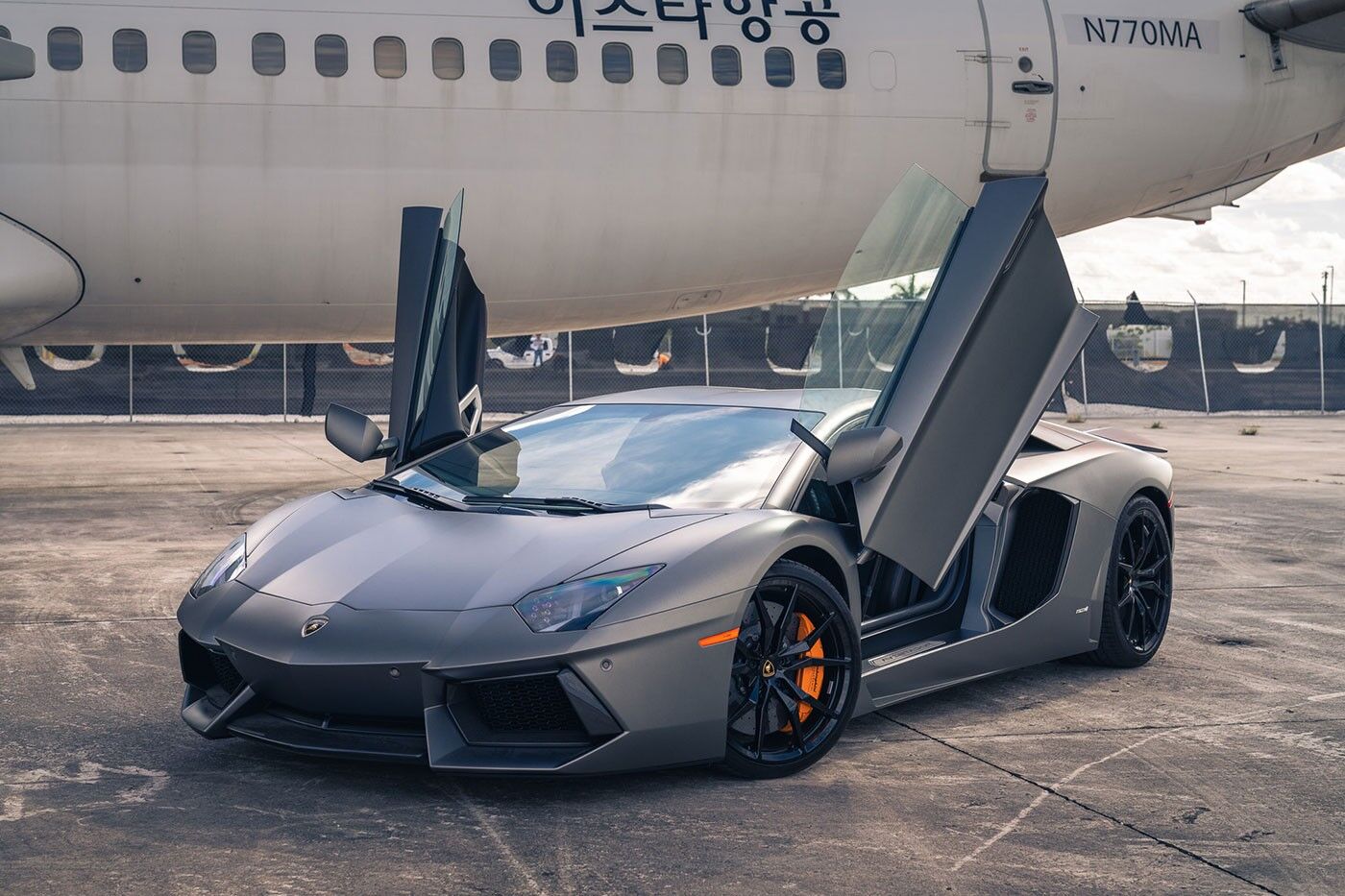 Lamborghini Aventador 2014
