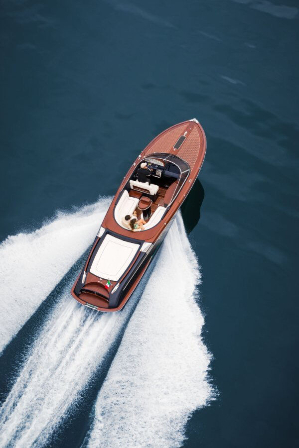 LuxYacht