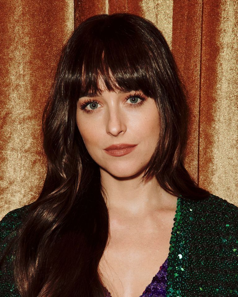 dakota johnson trong chiến dịch beloved của gucci
