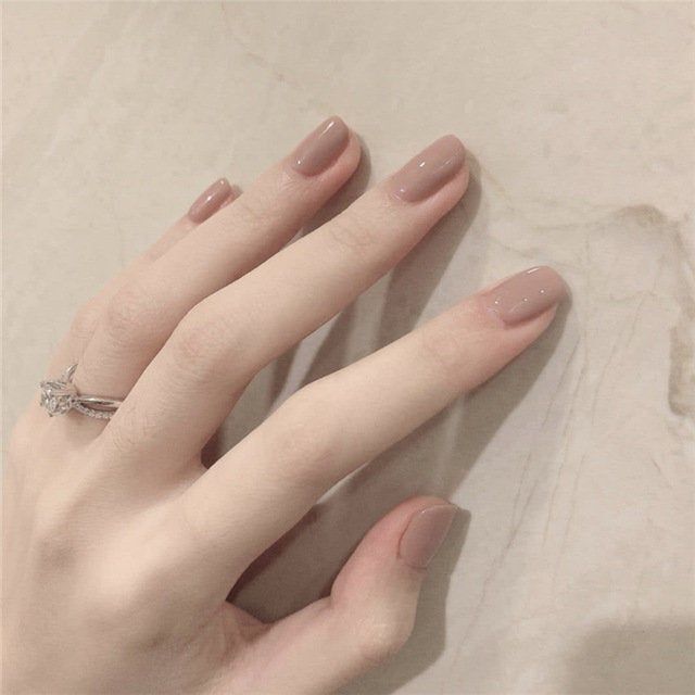 Đi làm không lo bị lố mà vẫn xinh thì đây là gợi ý cho bạn. (Ảnh: Pinterest)