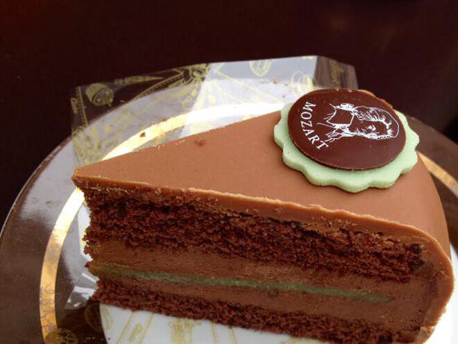 Bánh Mozart Torte