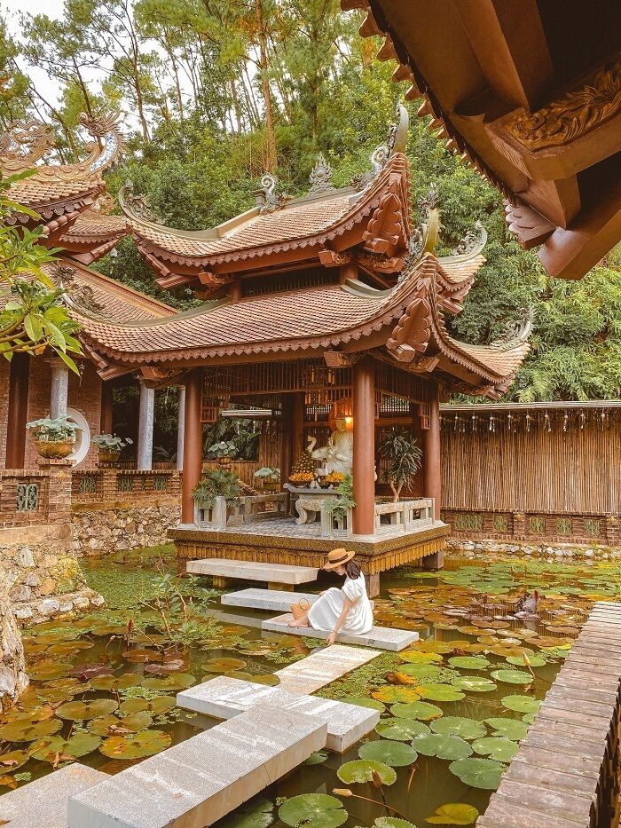 Góc nào trong chùa cũng rất đẹp. (Ảnh: DulichVietNam)