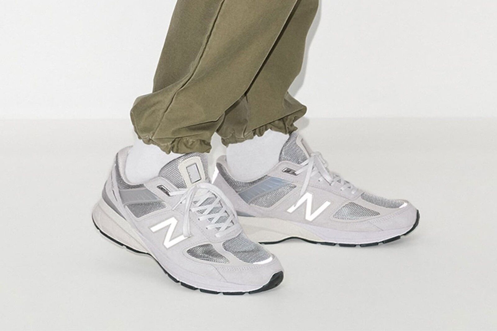 New Balance 990v5