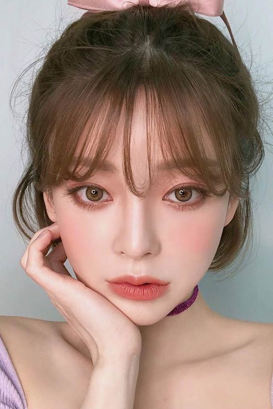 Trang điểm tông hồng