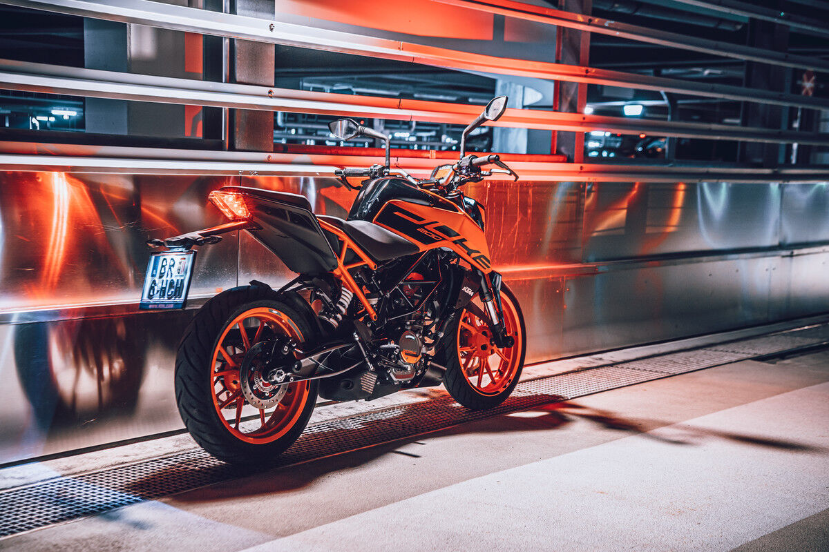 KTM 200 Duke 2021 sắp về Việt Nam, giá bán dự kiện 99 triệu đồng KTM-200-Duke-2021 (7).jpg