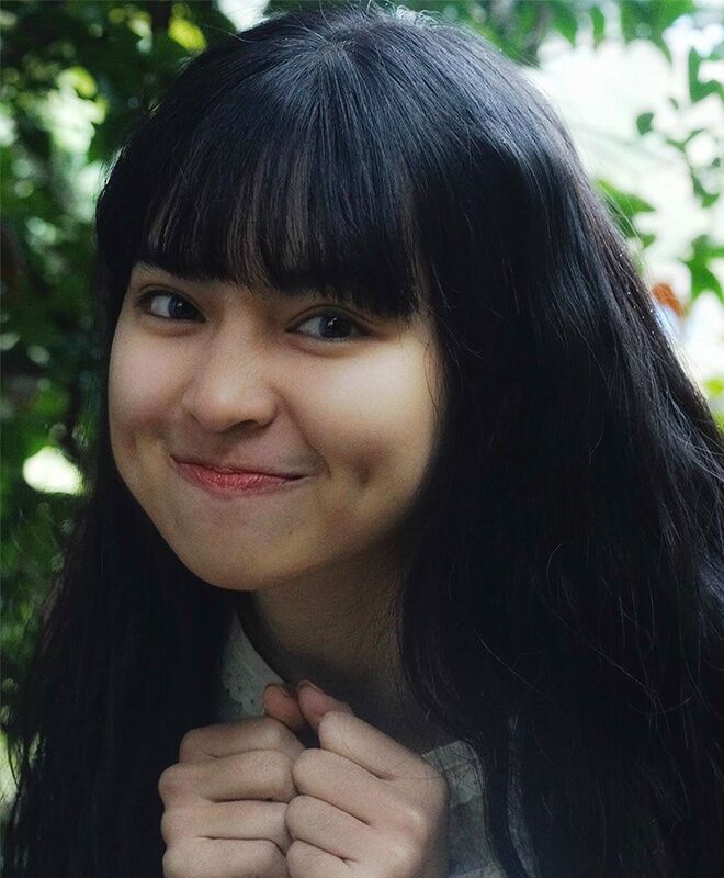 Tóc mái ngang