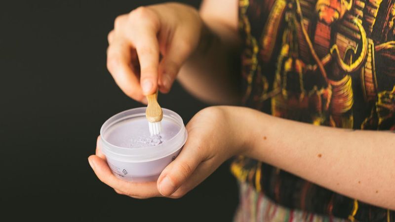 Thạch đánh răng Lush Cosmetics