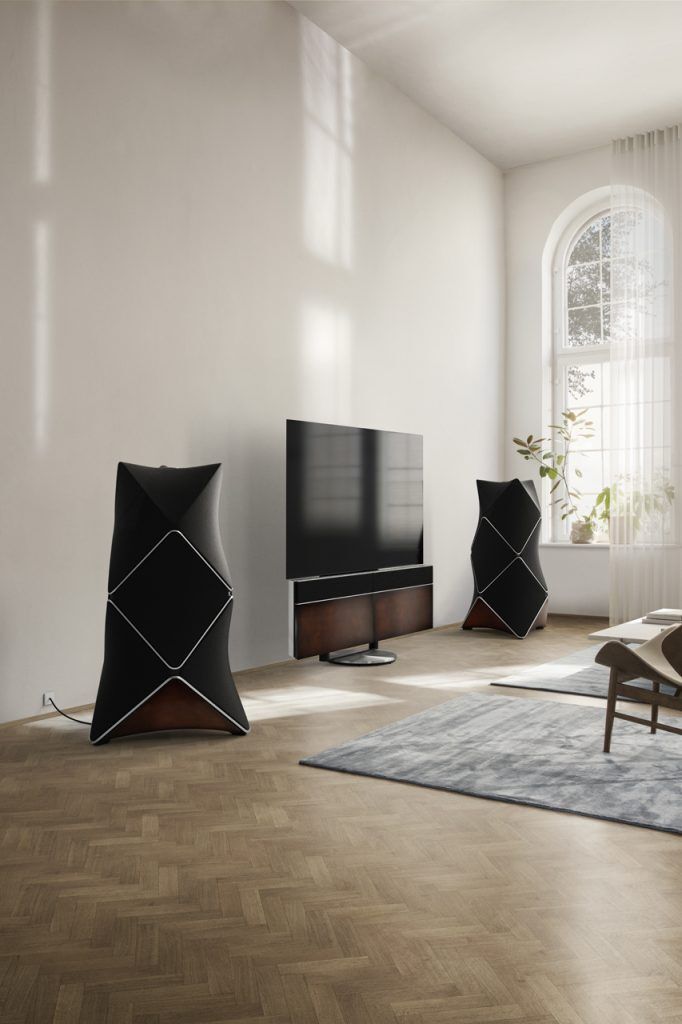 Dòng loa cao cấp Beovision Harmony Berluti Edition