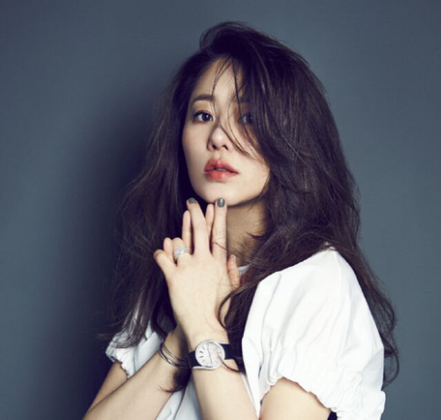 Sao K-pop chia sẻ bí quyết để có làn da trắng như sứ, mịn như nhung-6