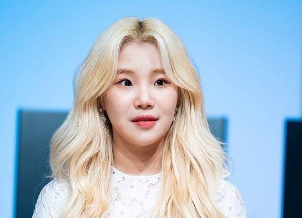 JooE (MOMOLAND)