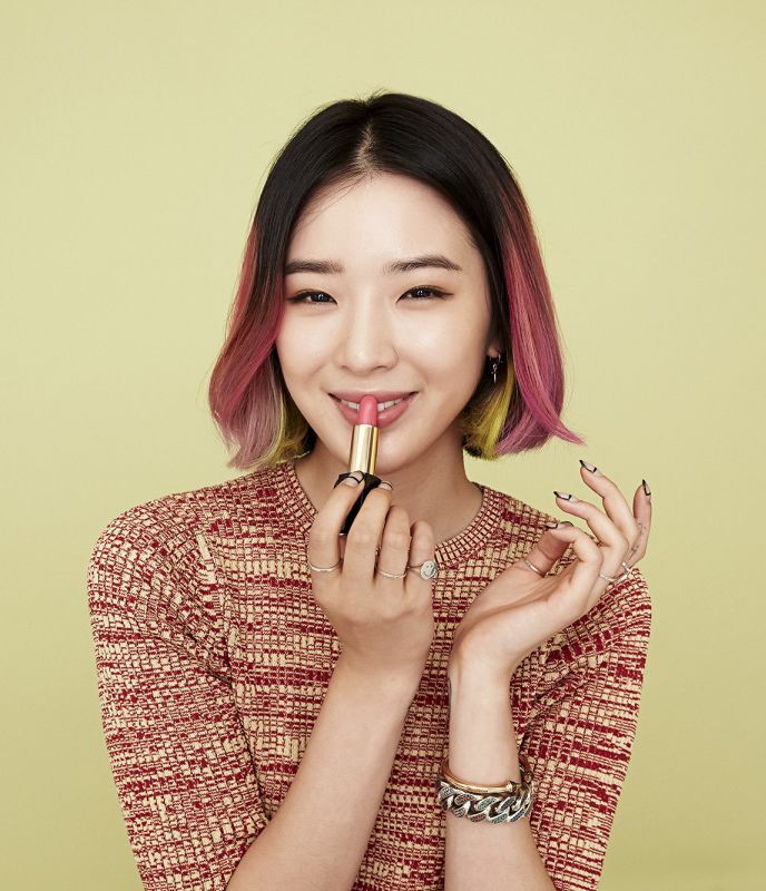 Sao K-pop chia sẻ bí quyết để có làn da trắng như sứ, mịn như nhung - P2