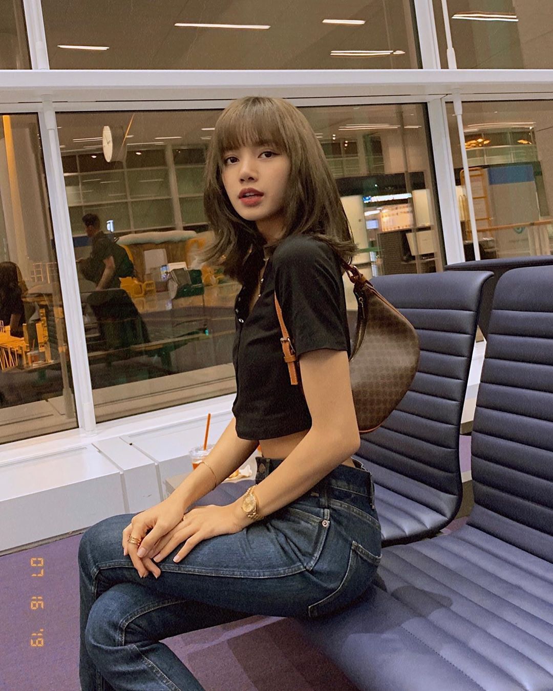 Độ “chịu chơi” túi hàng hiệu của các idol K-pop-3