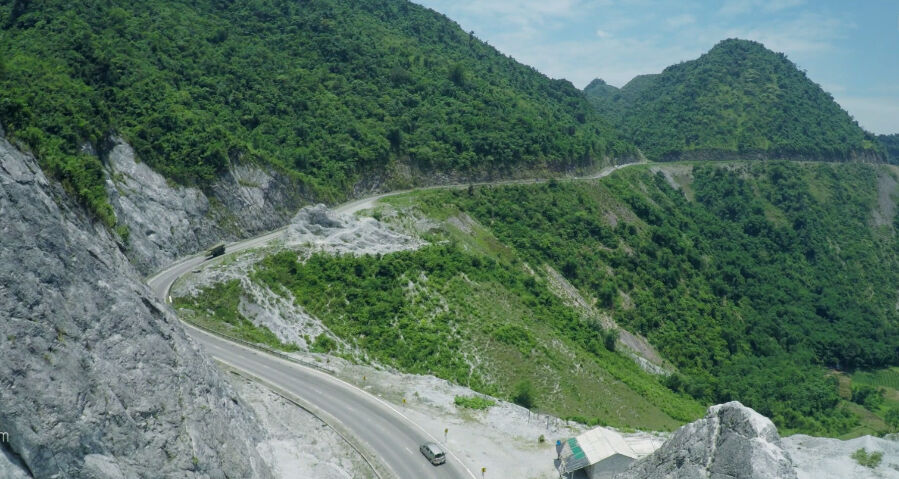 4 thung lũng ở Việt Nam đẹp như tranh vẽ - 7