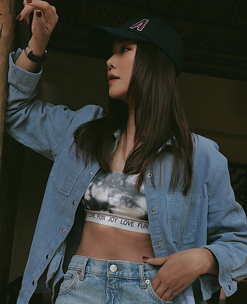 Ngày hè, mix&match bra top đẹp như sao Việt-6
