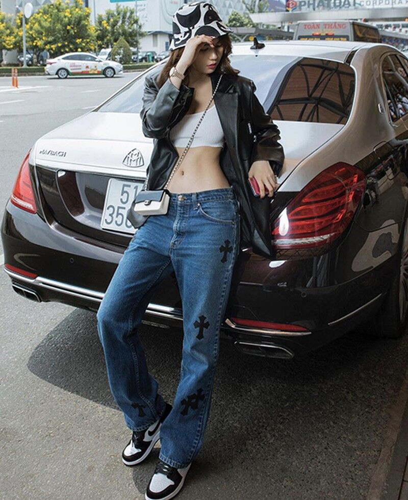 Ngày hè, mix&match bra top đẹp như sao Việt-7