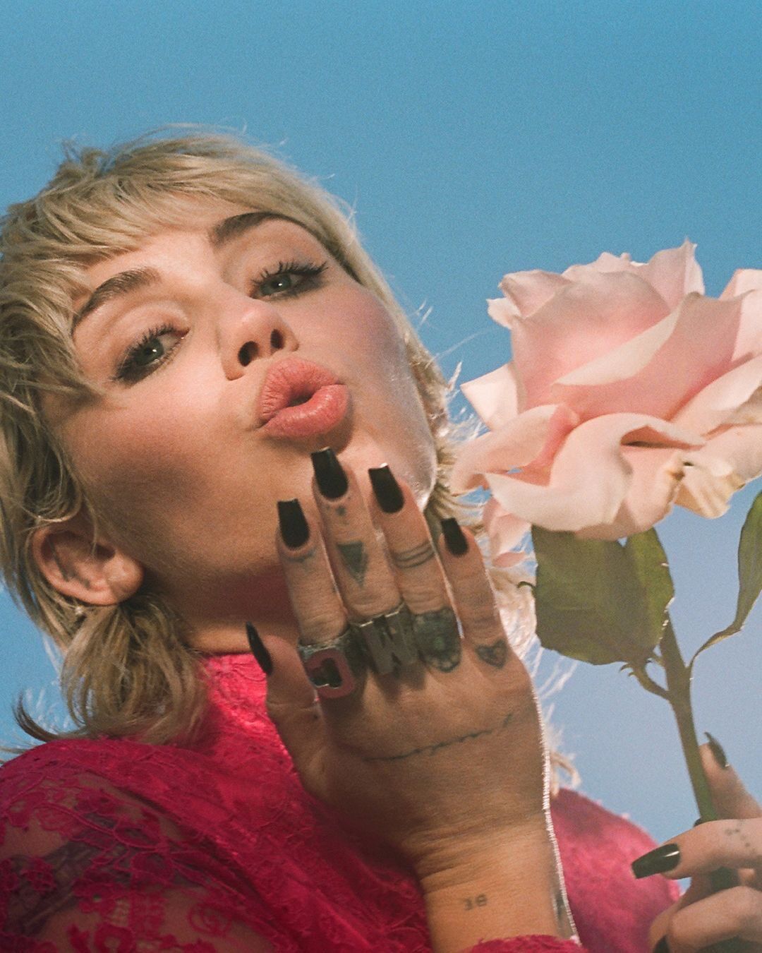 MIley Cyrus Gucci Beauty