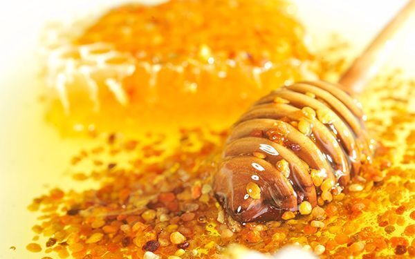 4 công dụng tuyệt vời từ phấn hoa-3