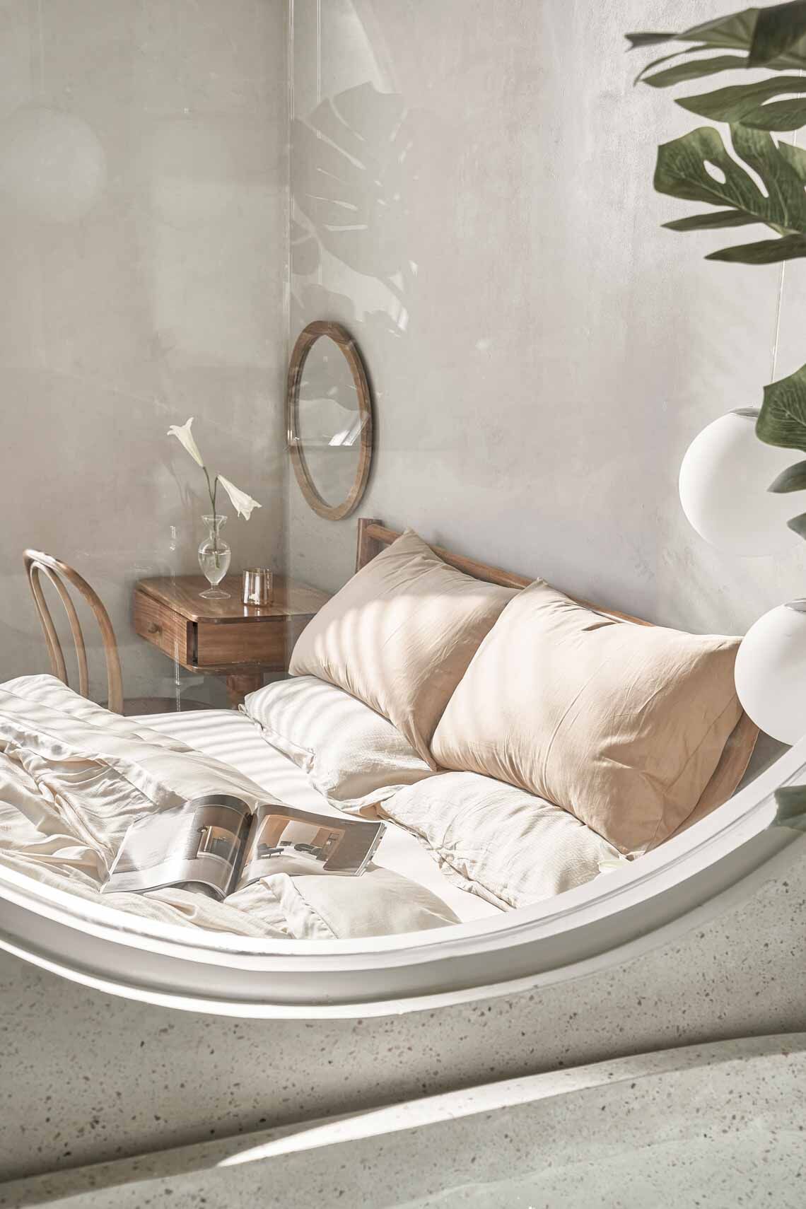 Gái Huế mua căn hộ ở trung tâm thành phố, thiết kế như chiếc hộp màu nâu, ít đồ nhưng vẫn sang khỏi bàn - Ảnh 7.