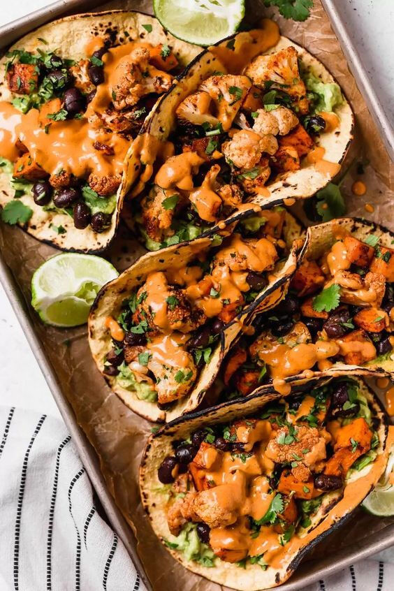Món bánh tacos đầy mời gọi