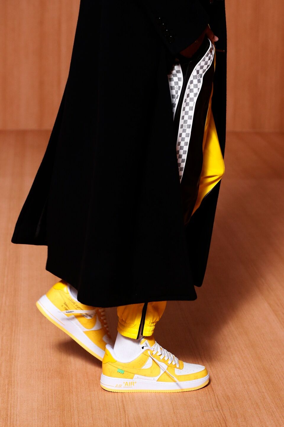 Sneaker Nike x Louis Vuitton hứa hẹn “khuấy đảo” làng thời trang-6