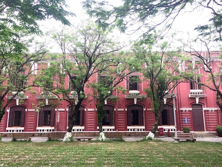 Trường Quốc Học Huế