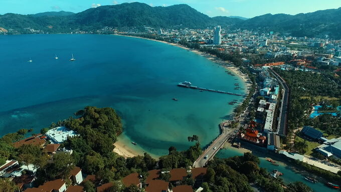 "Một đêm, một USD" nghỉ dưỡng tại hòn đảo du lịch nổi tiếng Phuket