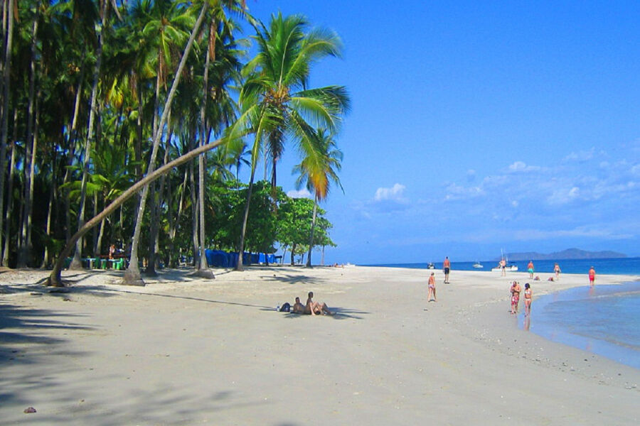 ISLA TORTUGA, COSTA RICA