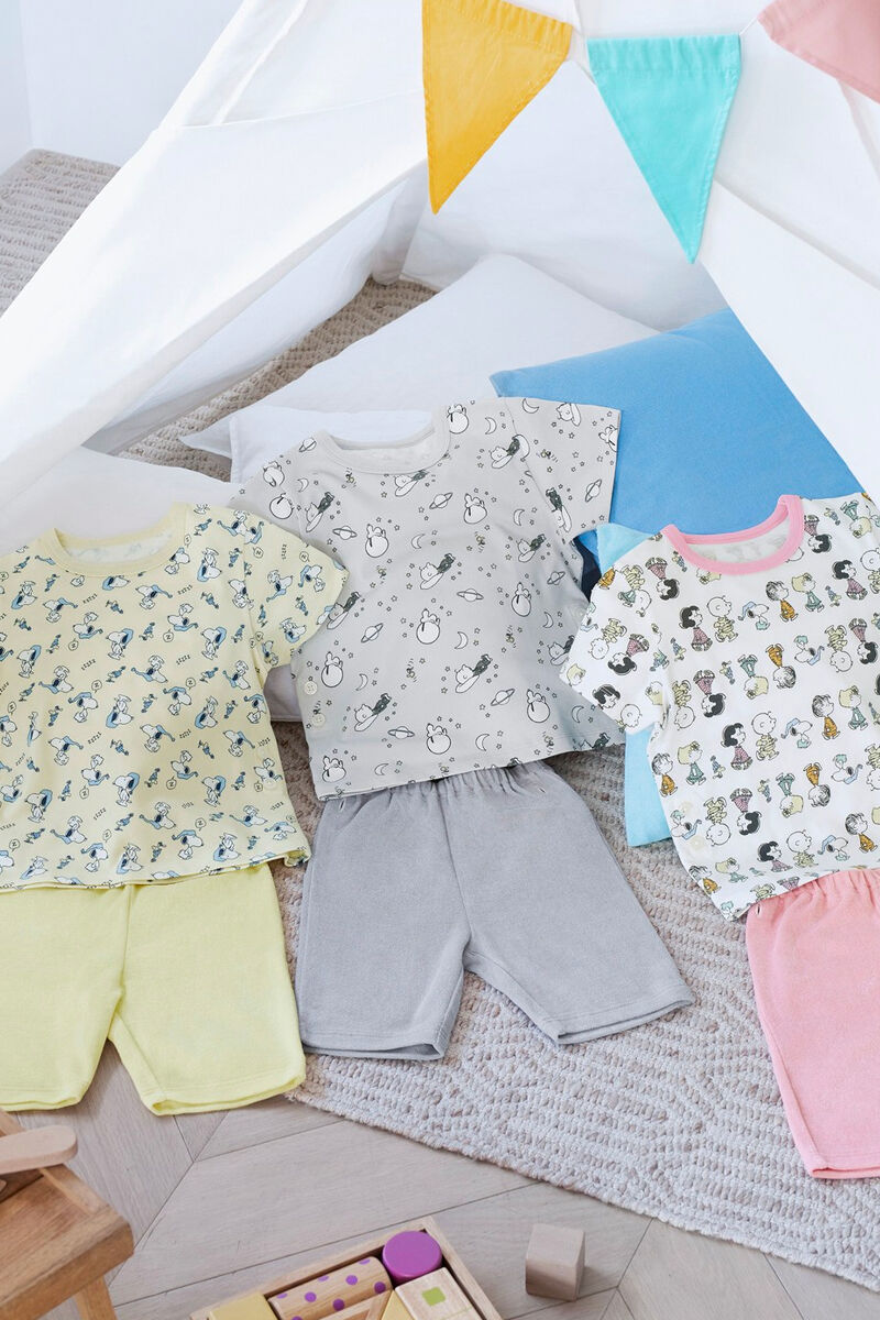 Uniqlo Peanuts